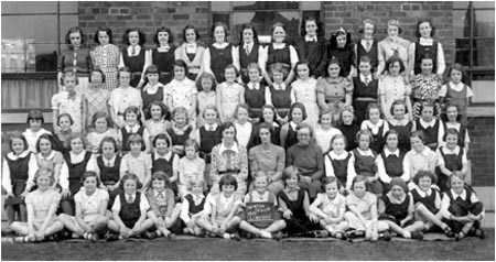 Winton Lindsey House 1939, Girls